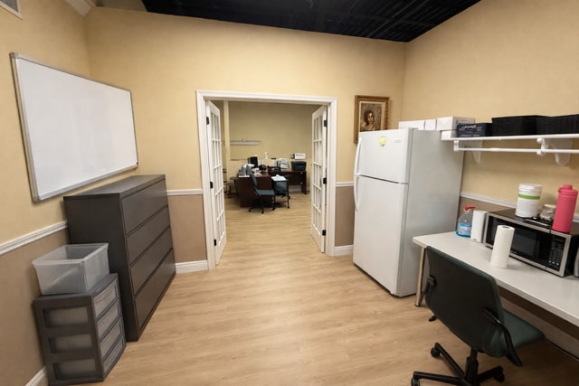 More Photos Of 601 N Congress Ave, Delray Beach Warehouse For Lease