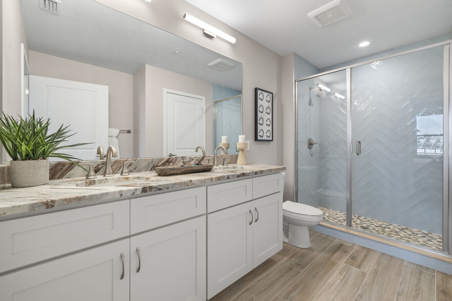 More Photos Of 5126 Coronado Pky, Cape Coral Apartments For Sale
