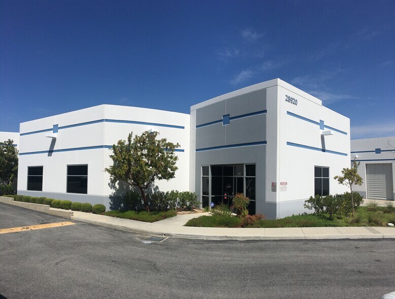 More Photos Of 28910 Avenue Penn, Valencia Distribution For Lease