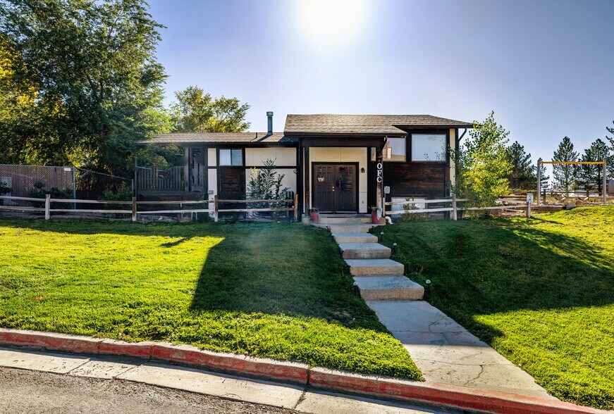 More Photos Of 800 W Highway Dr, Wellington Apartments For Sale