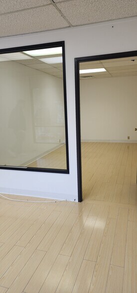 More Photos Of 28025 Dorothy Dr, Agoura Hills Office For Lease
