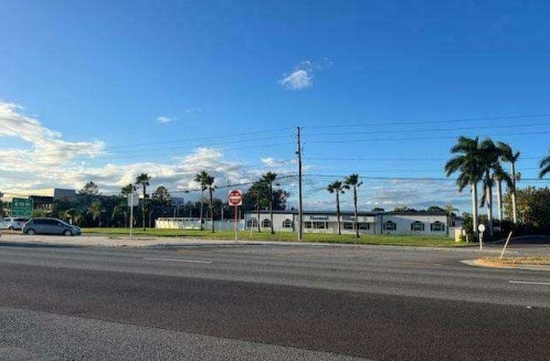 More Photos Of 10441 Gandy Blvd N, Saint Petersburg Manufactured Housing Mobile Home Park For Sale