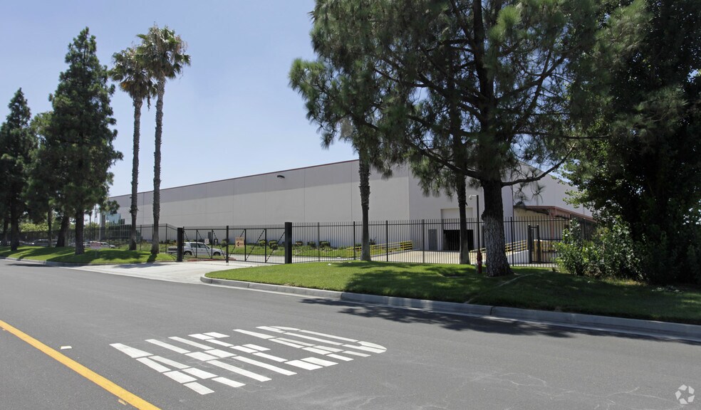 More Photos Of 5491 E Francis St, Ontario Warehouse For Sale