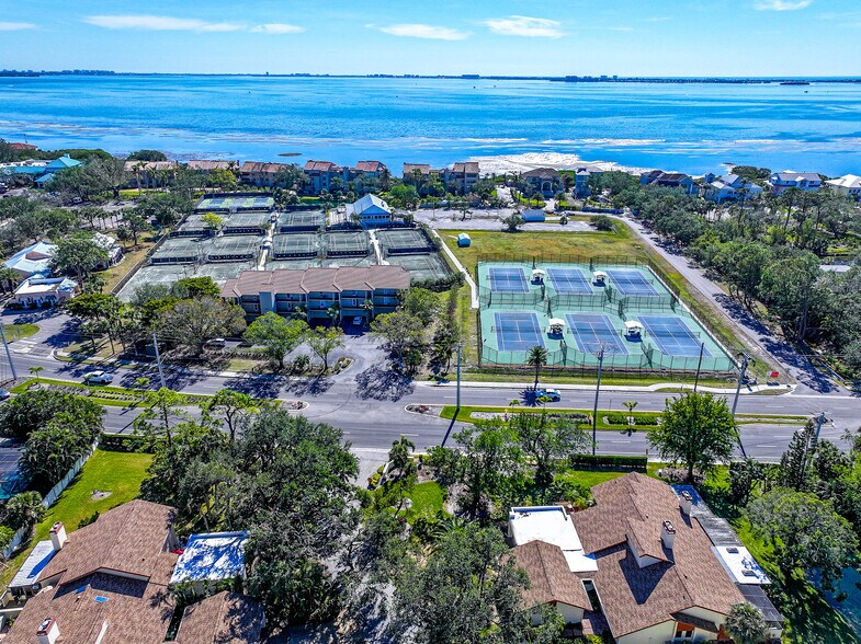 More Photos Of 4451 Bay Club Dr, Bradenton Land For Sale