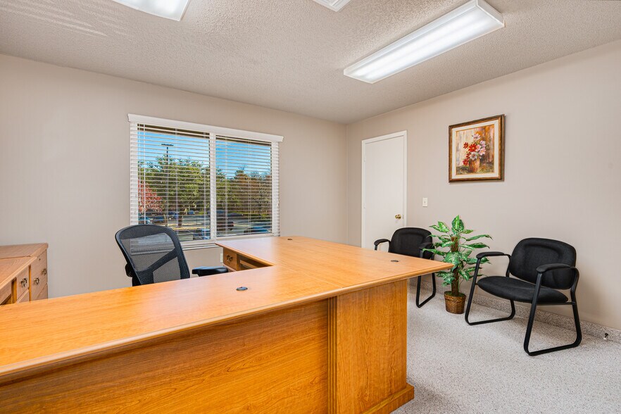 More Photos Of 555 W Granada Blvd, Ormond Beach Medical For Sale