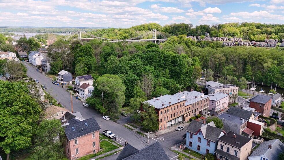 More Photos Of 134 Hunter St, Kingston Apartments For Sale