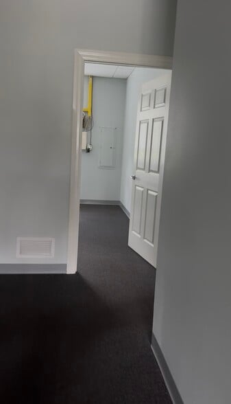 More Photos Of 5310 Clark Rd, Sarasota Medical For Lease