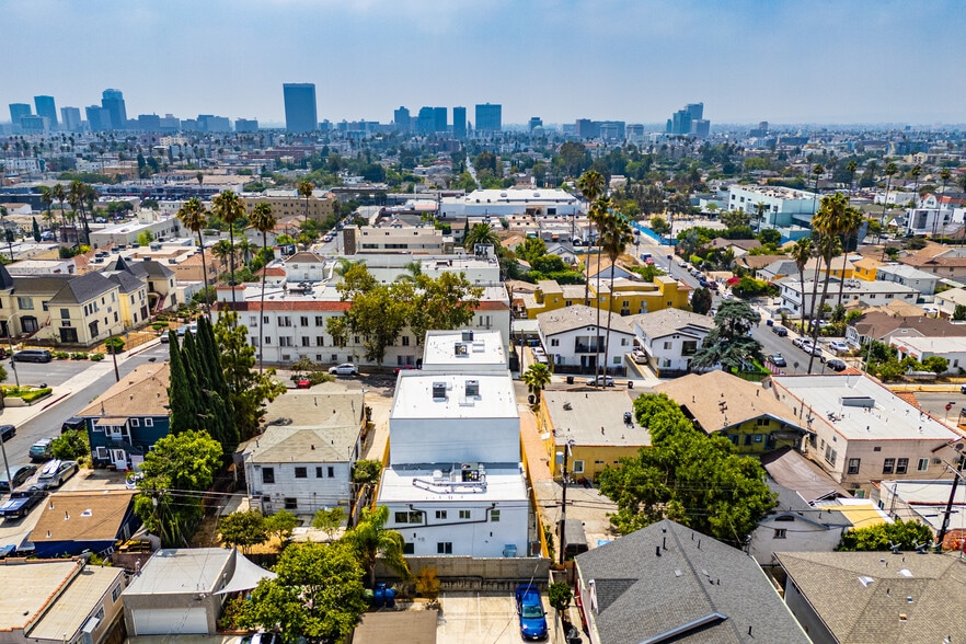 More Photos Of 4513 Rosewood Ave, Los Angeles Apartments For Sale