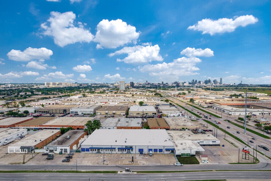 More Photos Of 616-626 W Mockingbird Ln, Dallas Light Distribution For Lease