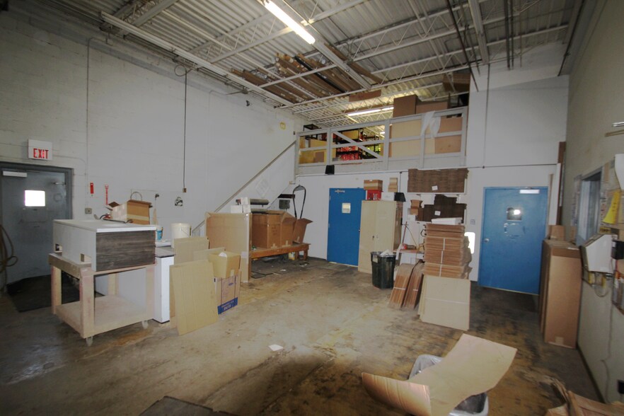More Photos Of 130 31st St NW, Barberton Warehouse For Sale