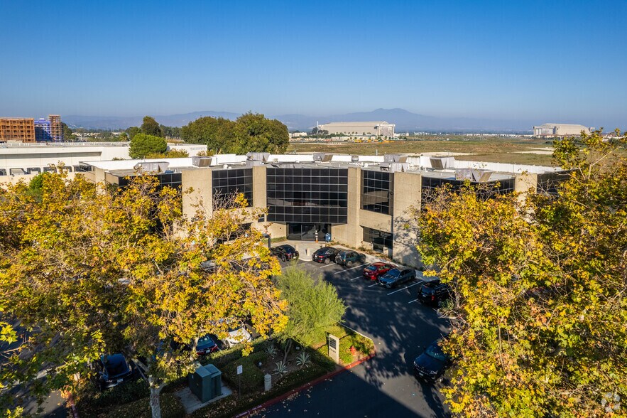 More Photos Of 2500 Red Hill Ave, Santa Ana Medical For Sale