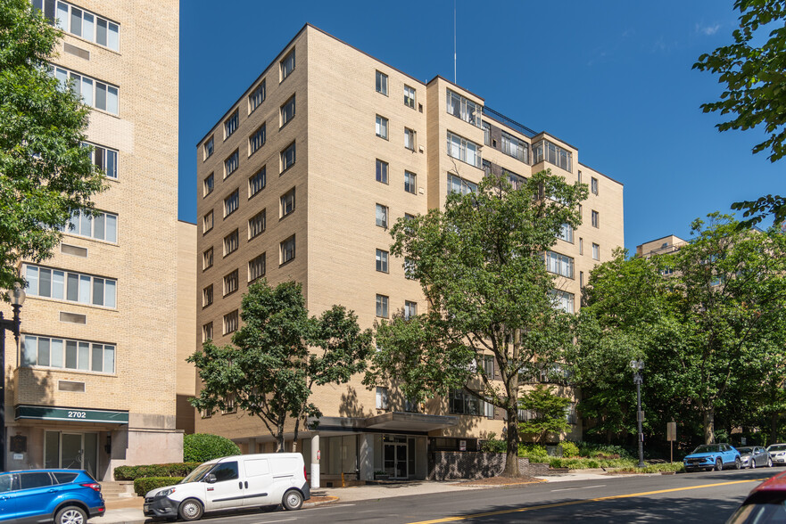 Primary Photo Of 2712 Wisconsin Ave NW, Washington Apartments For Sale