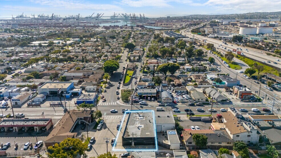 More Photos Of 1303 W Anaheim St, Wilmington Warehouse For Sale