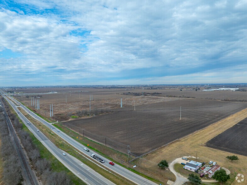 More Photos Of Highway 79, Taylor Land For Sale