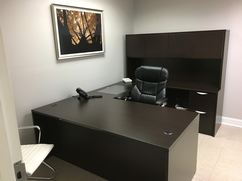 More Photos Of 10469 Atlee Station Rd, Ashland Office For Lease