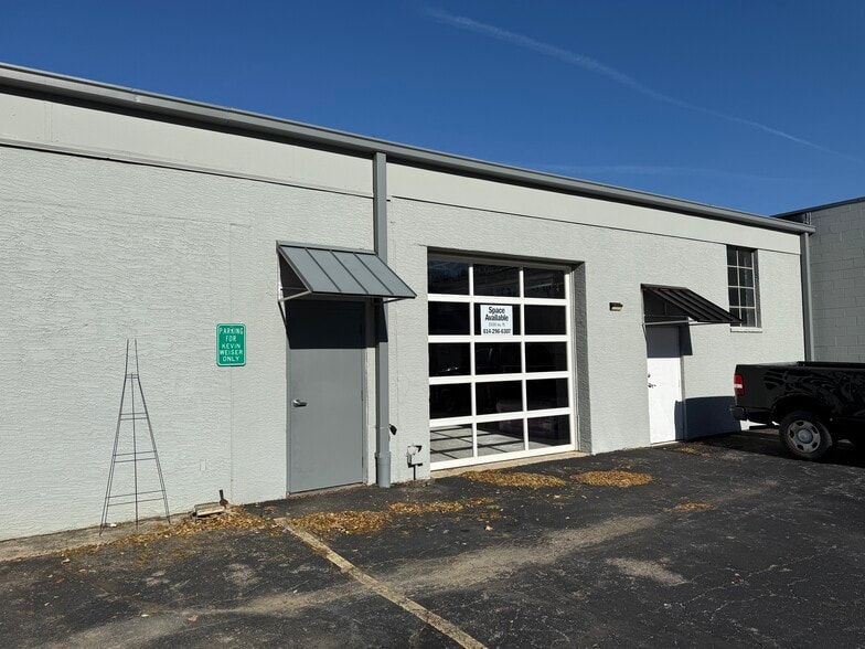 More Photos Of 360 W Waterloo St, Canal Winchester Flex For Lease
