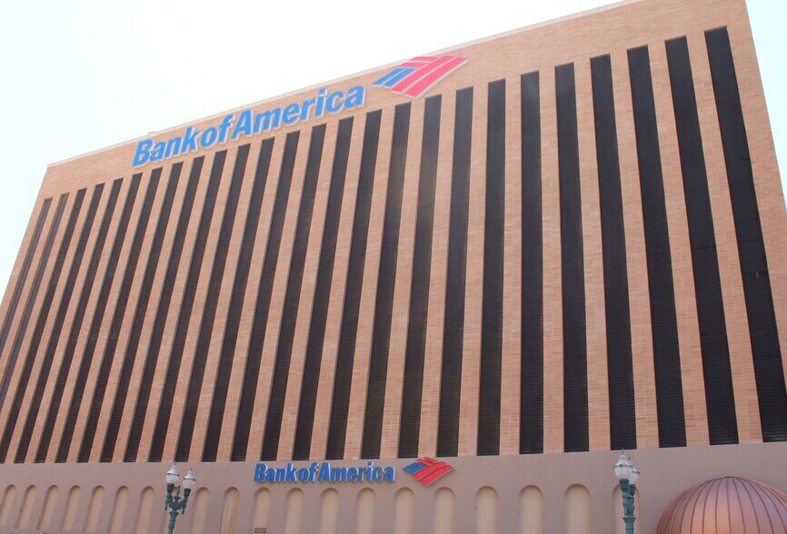 More Photos Of 330 N Mesa St, El Paso Office For Lease