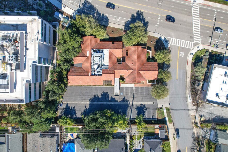 More Photos Of 2504 Samaritan Dr, San Jose Medical For Lease