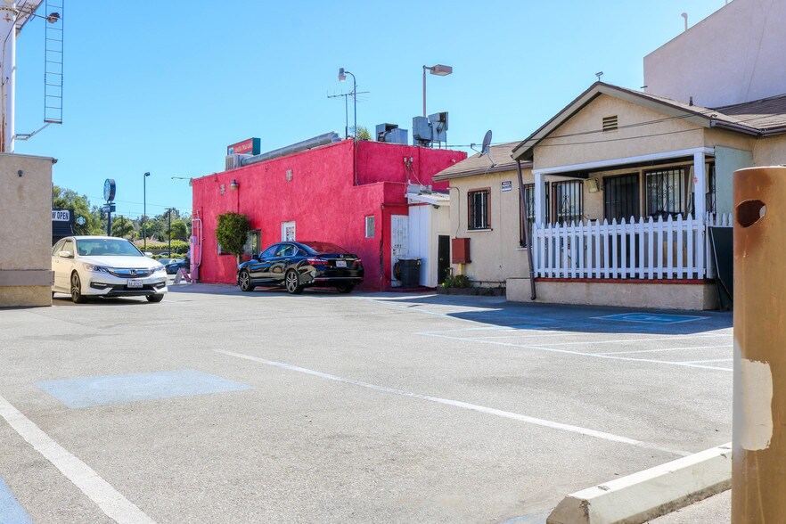 More Photos Of 1725-1733 Pacific Coast Hwy, Lomita Storefront For Lease