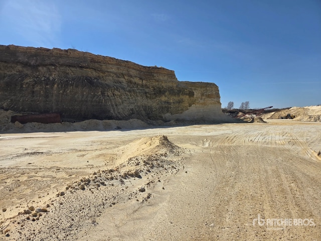 More Photos Of 30703 County Road 67, Elgin Land For Sale