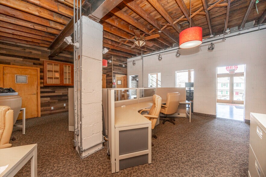 More Photos Of 232 Conestoga Rd, Wayne Office For Sale