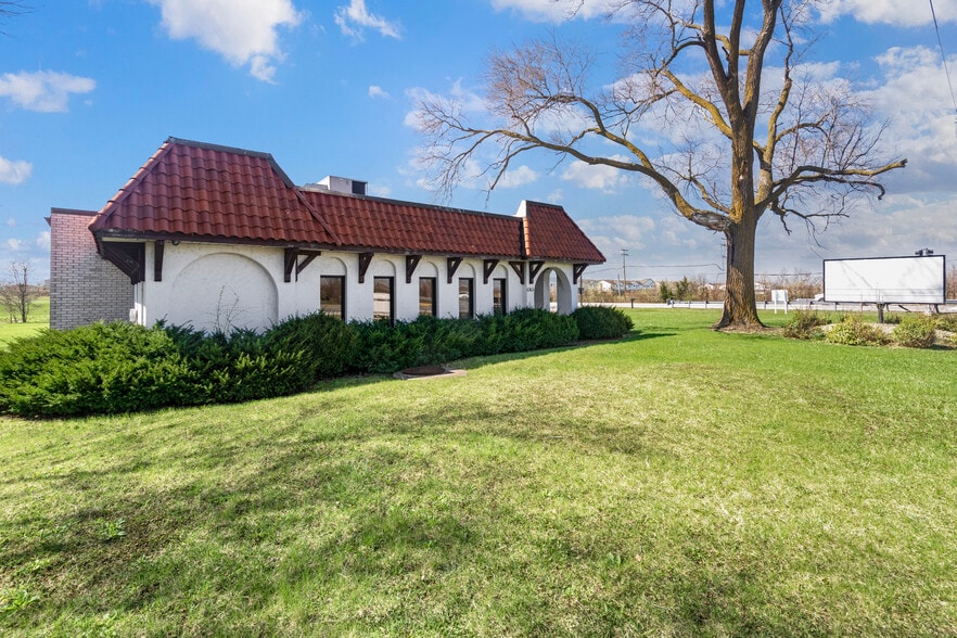 Primary Photo Of 6363 Lincoln Hwy, Matteson Office For Sale