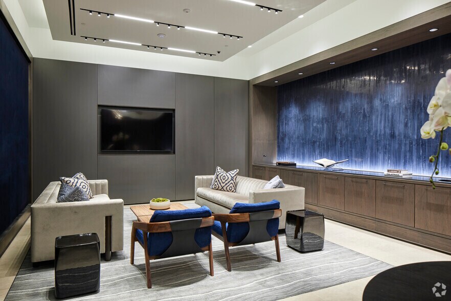 More Photos Of 106 W 56th St, New York Office For Lease