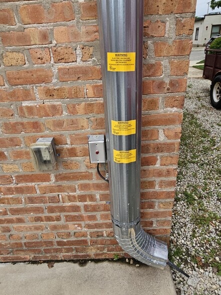 More Photos Of 8107 Ridgeway Ave, Skokie Warehouse For Sale