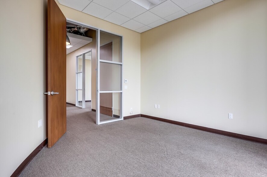 More Photos Of 16520 Bake Pky, Irvine Office For Sale