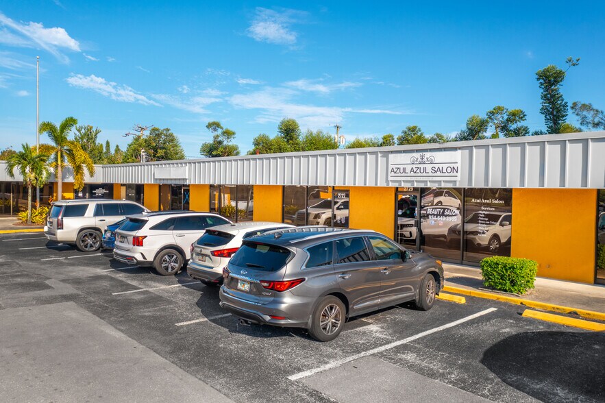 More Photos Of 2711-2753 SE Morningside Blvd, Port Saint Lucie Unknown For Lease