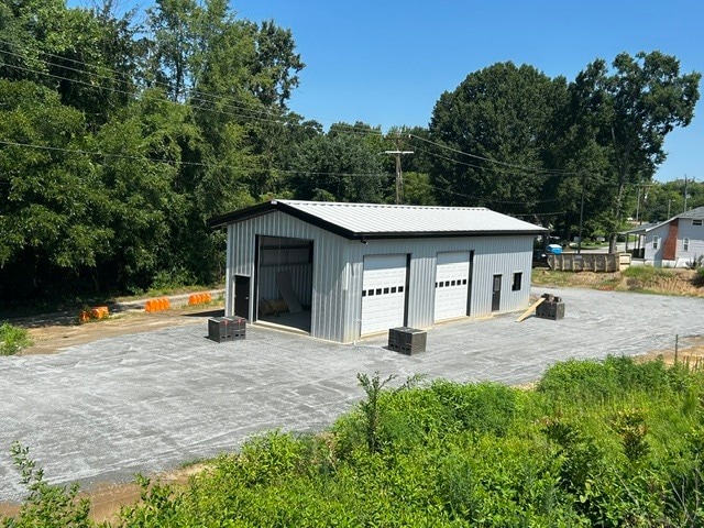 More Photos Of 25 Marietta Pl NW, Concord Industrial For Lease