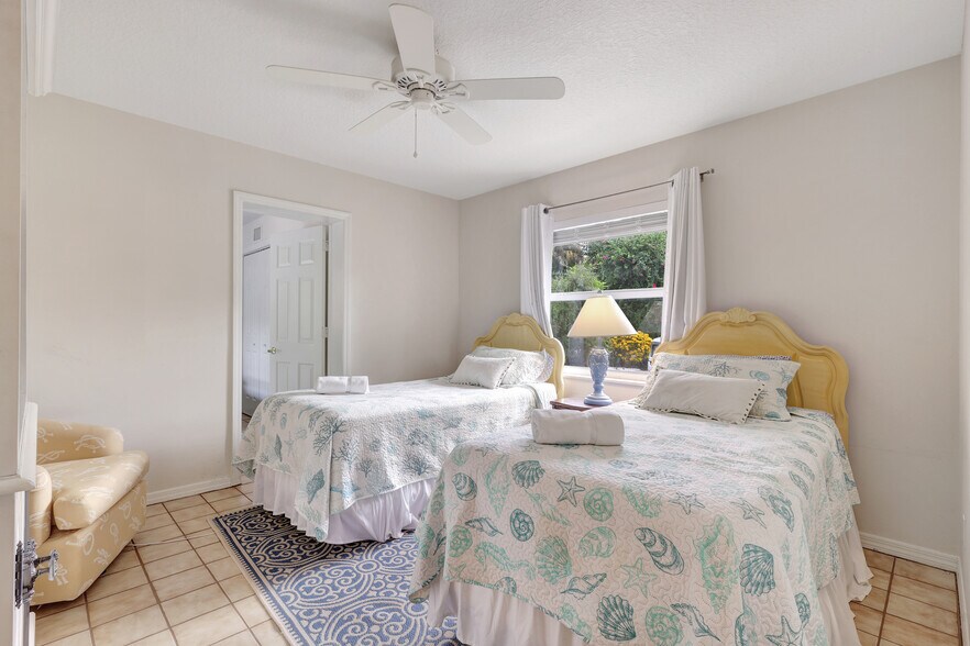 More Photos Of 1505 Coral Ave, Vero Beach Apartments For Sale
