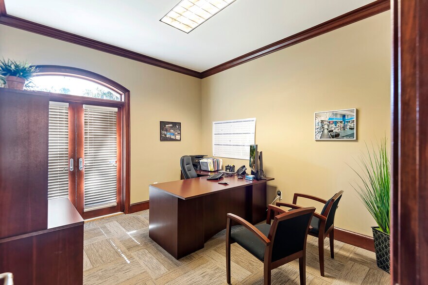 More Photos Of 1680 The Greens Way, Jacksonville Medical For Sale