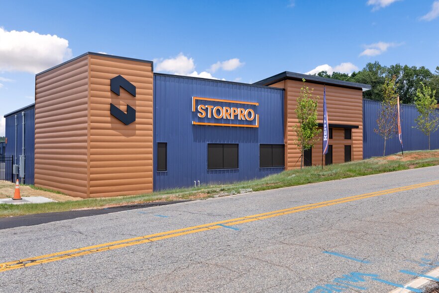 More Photos Of 720 Antioch Dr, Greenville Specialty For Lease