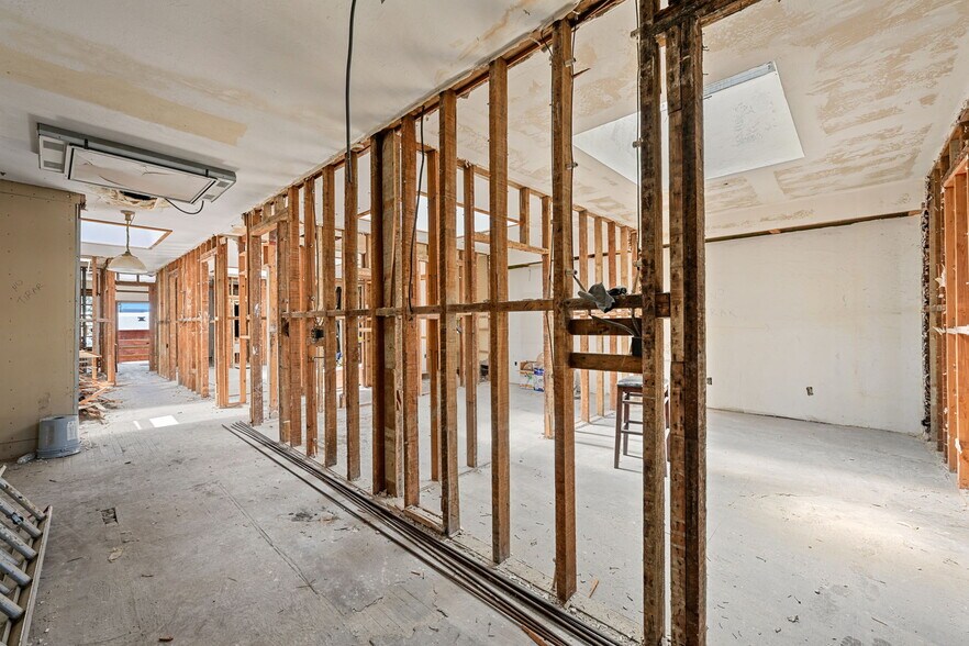 More Photos Of 143-145 W Grand Ave, Escondido Storefront Retail Residential For Sale