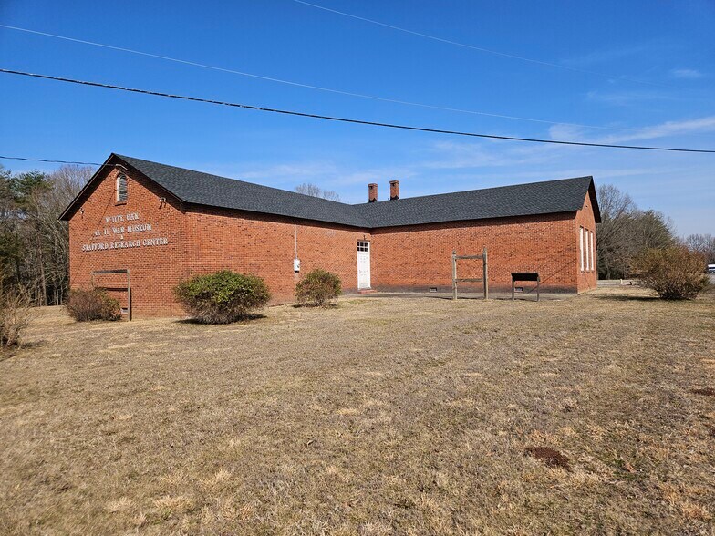 More Photos Of 985 White Oak Rd, Fredericksburg Specialty For Sale