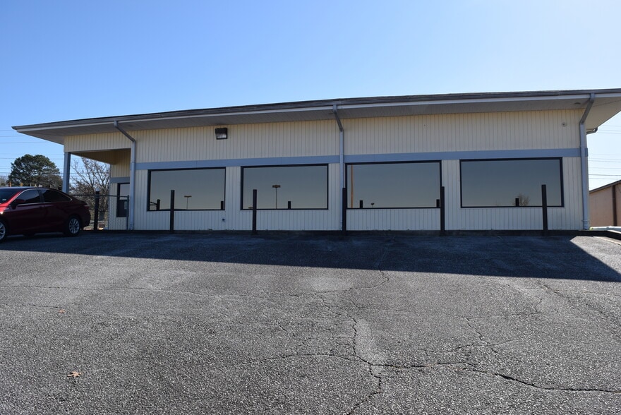 More Photos Of 4685 Buena Vista Rd, Columbus Daycare Center For Sale