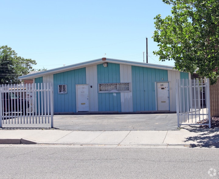 More Photos Of 129 Rhode Island St NE, Albuquerque Warehouse For Sale
