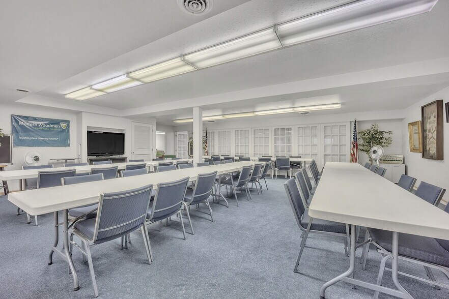 More Photos Of 2924 Beacon St, Colorado Springs Medical For Sale