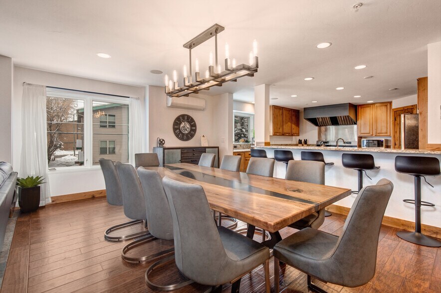 More Photos Of 1469 Woodside Ave, Park City Lodge Meeting Hall For Sale