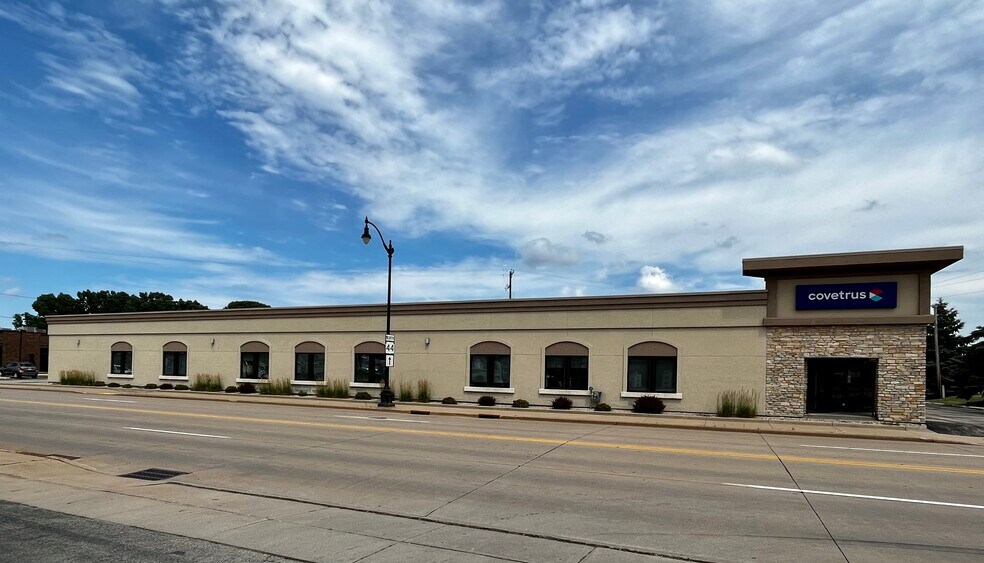 Primary Photo Of 302-310 Ohio St, Oshkosh Office For Lease