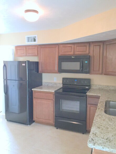 More Photos Of 134 Boynton Blvd, Daytona Beach Apartments For Sale