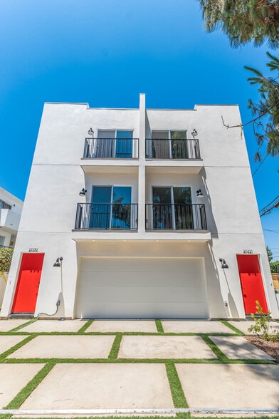 More Photos Of 21719 Hart St, Canoga Park Apartments For Sale