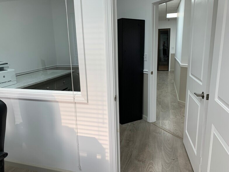 More Photos Of 348-350 Park St, North Reading Office For Lease