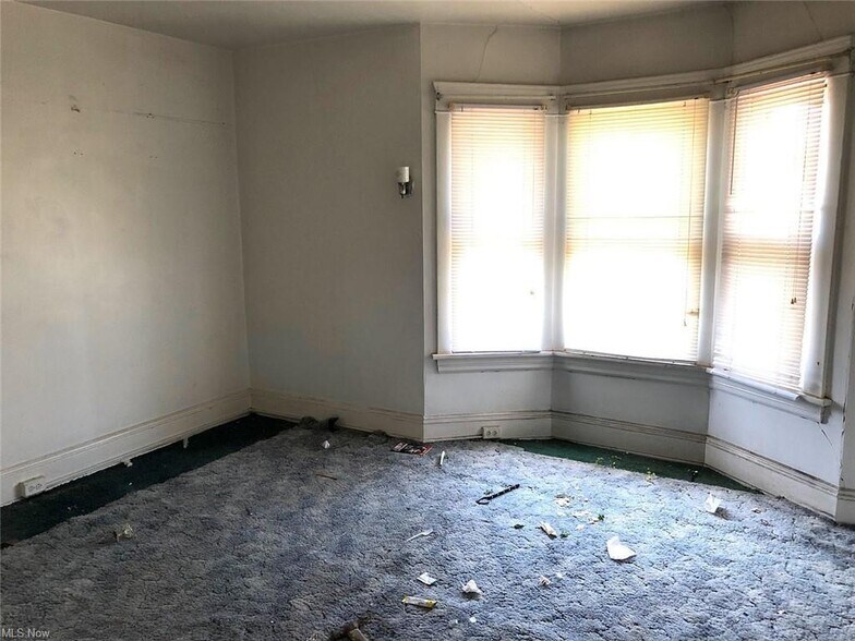 More Photos Of 1817 Penrose Ave, East Cleveland Specialty For Sale