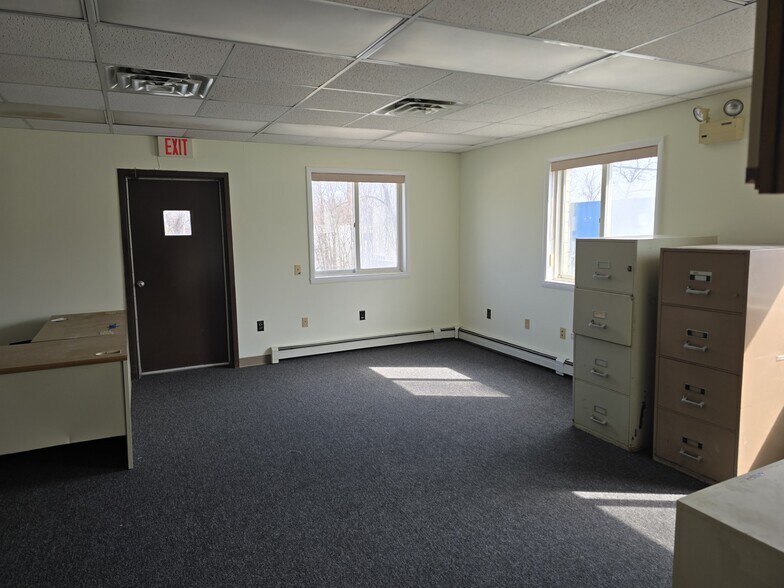 More Photos Of , New Windsor Township Industrial For Sale