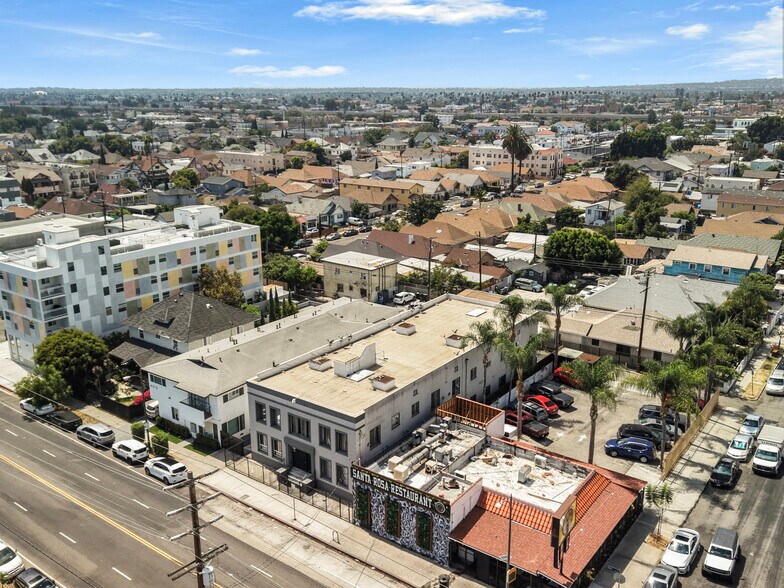 More Photos Of 4309 S Main St, Los Angeles Apartments For Sale