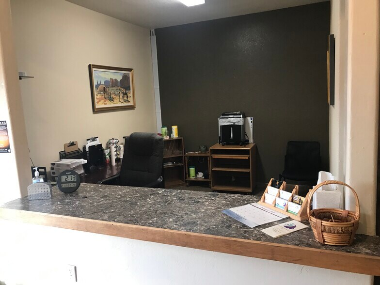 More Photos Of 103 N 5th St, Riverton Storefront Retail Office For Sale