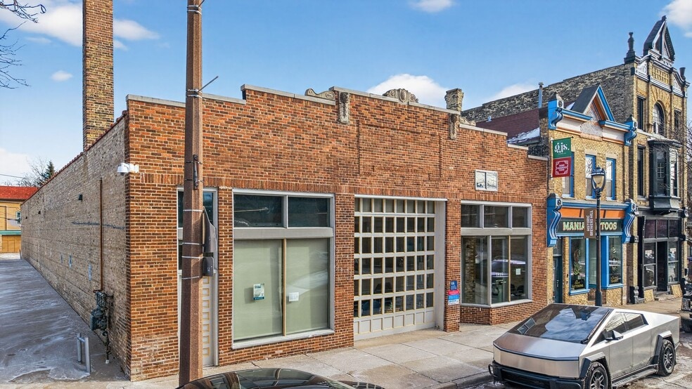 Primary Photo Of 1818 N Dr Martin Luther King Jr Dr, Milwaukee Office For Sale