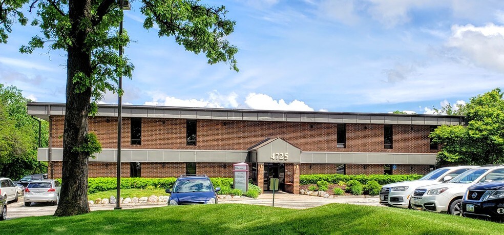 More Photos Of 4725 Merle Hay Rd, Des Moines Office For Lease